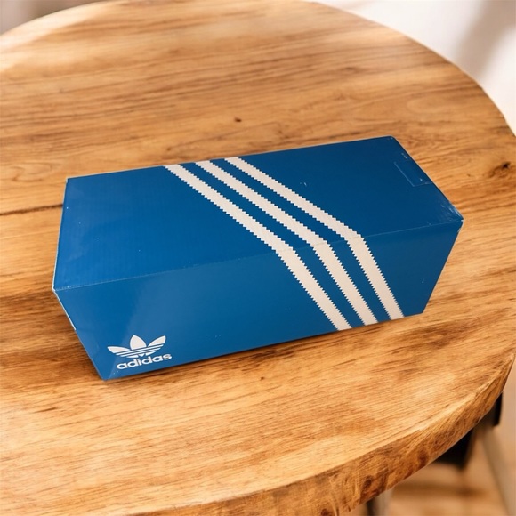 NWT Unisex size 8 shoe for men slippers or slides and siz 10 for women NWT item - Picture 6 of 10